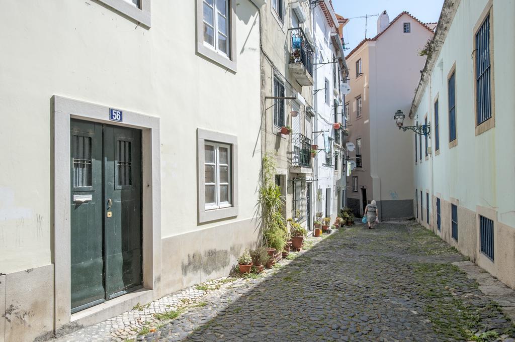 Stay Local In Alfama! Alice Central Home, Near River Lisboa Exterior foto