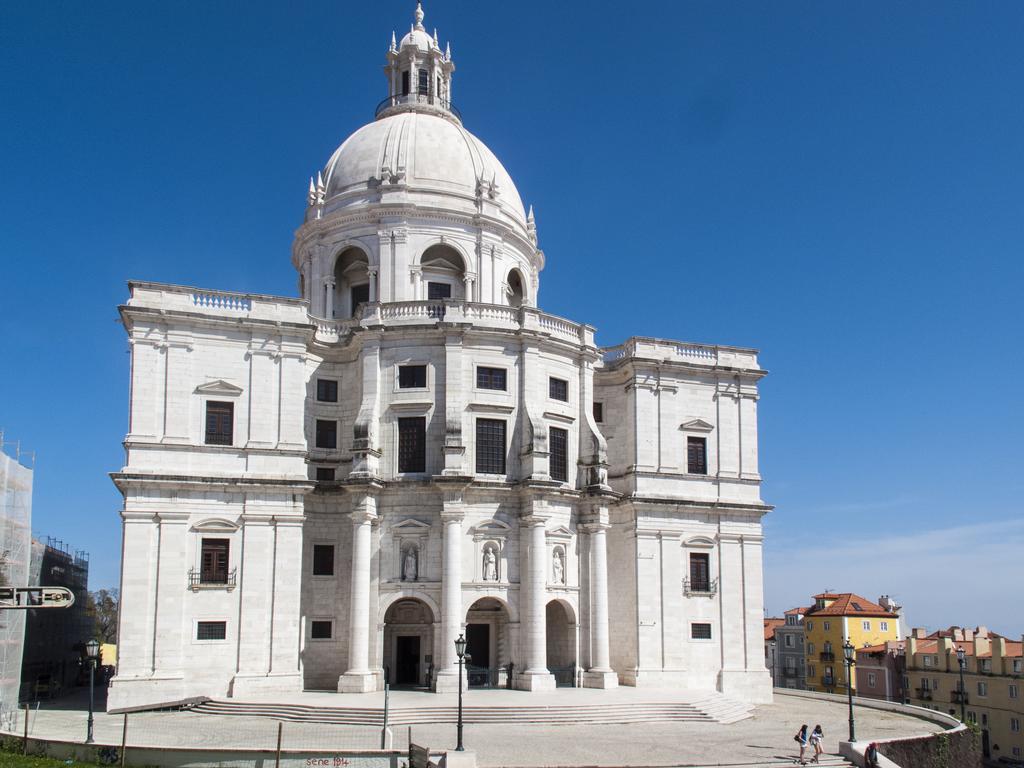 Stay Local In Alfama! Alice Central Home, Near River Lisboa Exterior foto